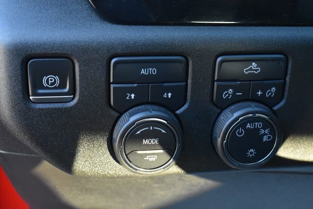 Certified 2023 Chevrolet Silverado 1500 LT AWD/4WD image 23