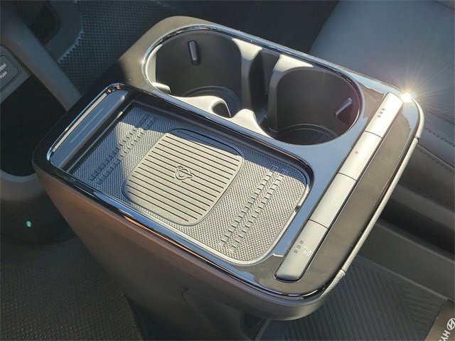 New 2026 Hyundai Ioniq 5 SEL image 15