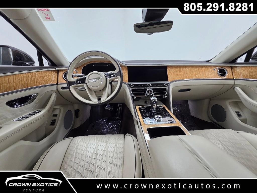 Used 2020 Bentley Flying Spur W12 image 18