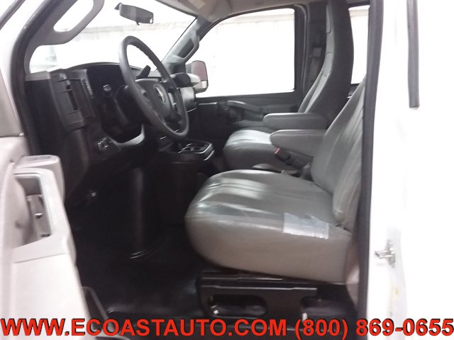 Used 2017 Chevrolet Express 2500 image 12