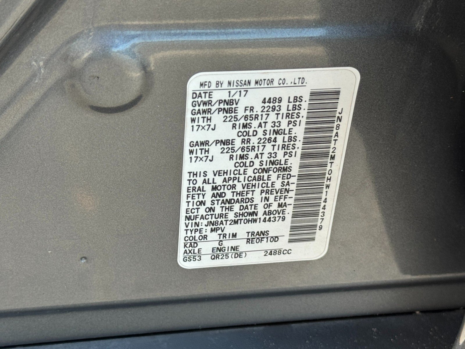 Used 2017 Nissan Rogue SV FWD image 38