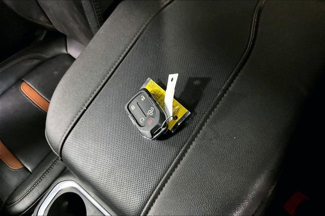 Used 2023 GMC Sierra 2500 AT4 w/ AT4 Preferred Package image 30