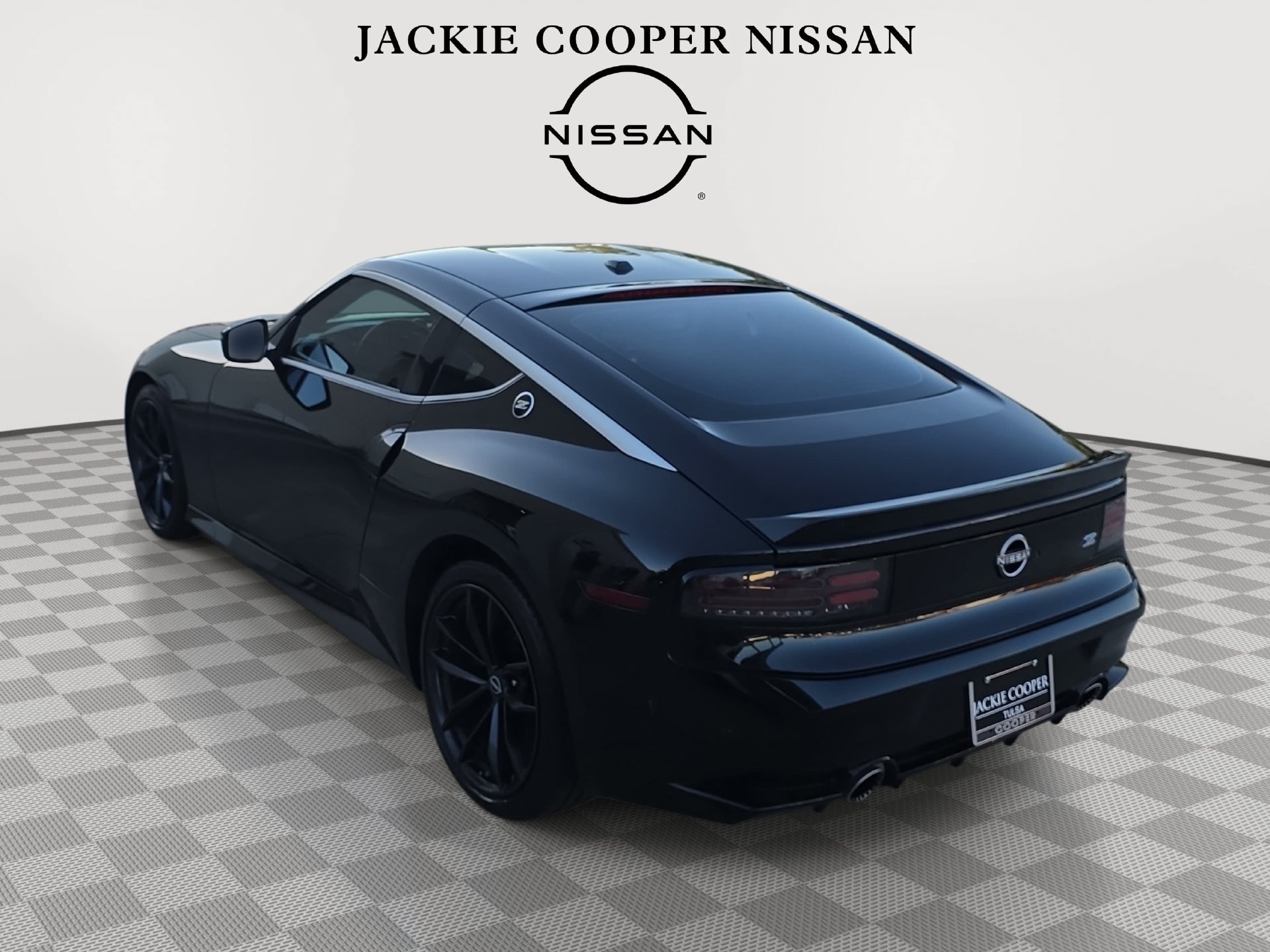 Used 2024 Nissan Z Performance w/ Floor Mat Package RWD image 7