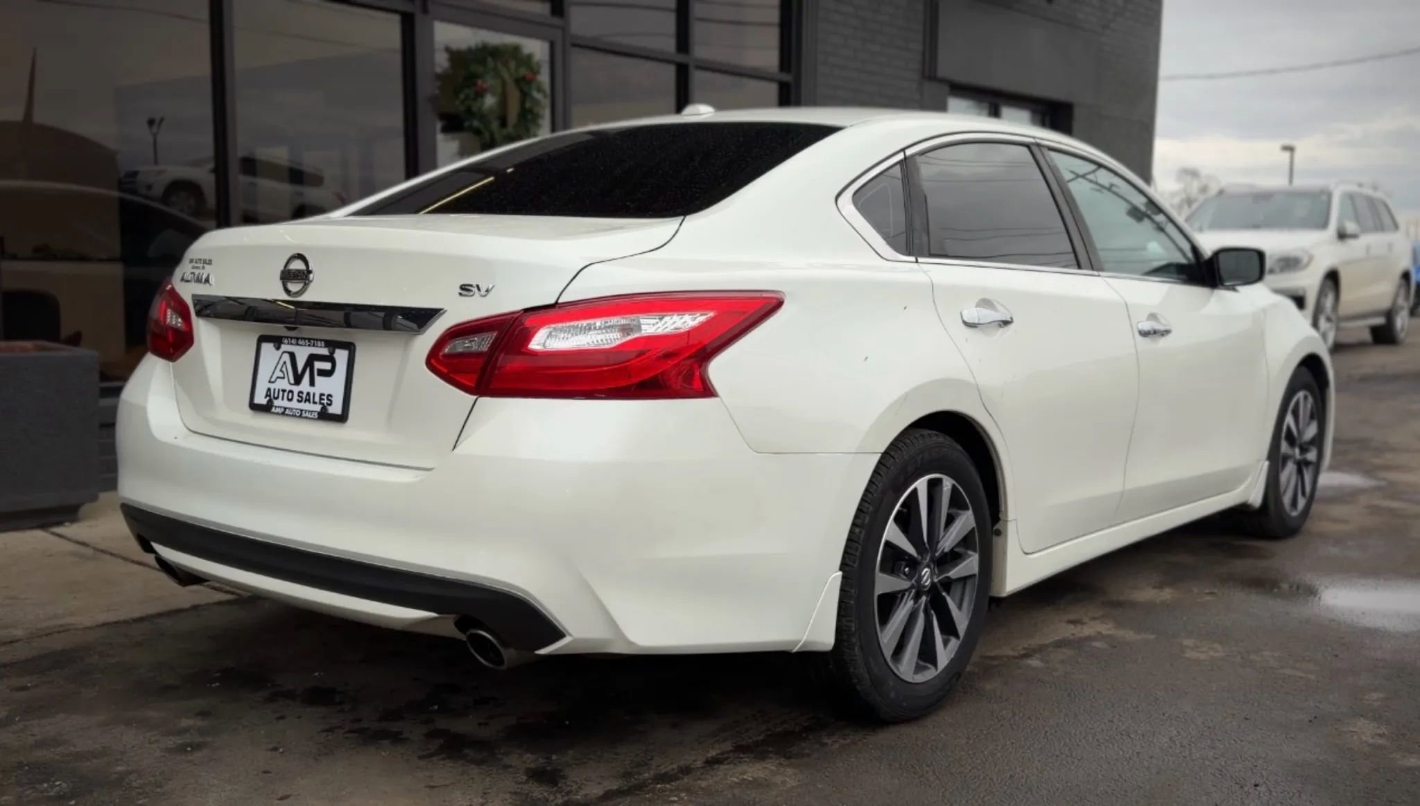 Used 2016 Nissan Altima 2.5 SV image 3