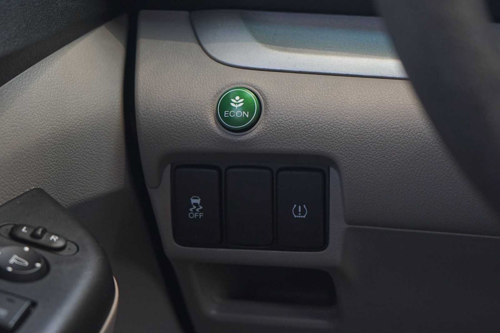 Used 2014 Honda CR-V LX image 22