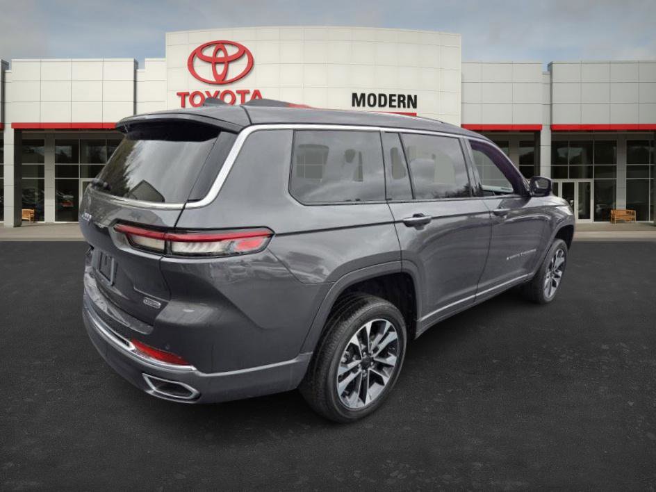 Used 2023 Jeep Grand Cherokee L Overland image 5