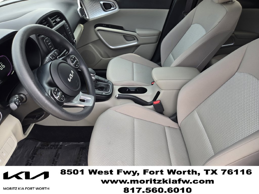 Certified 2024 Kia Soul LX w/ Option Group 015 FWD image 12