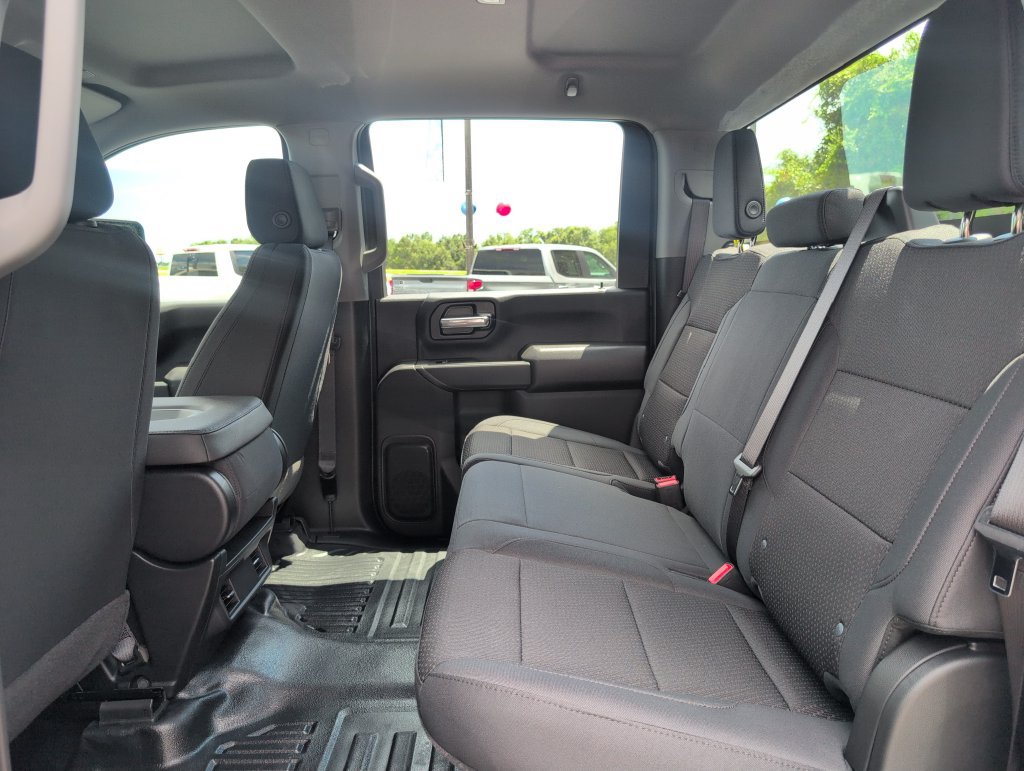 New 2026 Chevrolet Silverado 2500 W/T w/ LPO, Dark Essentials Package AWD/4WD image 30