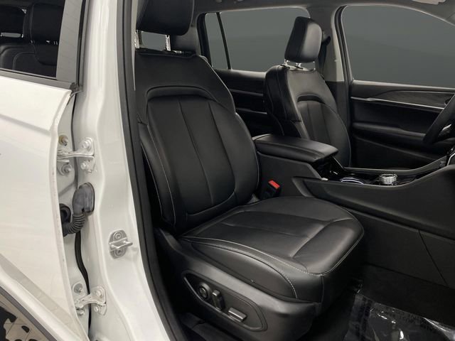 Used 2023 Jeep Grand Cherokee L Limited image 30