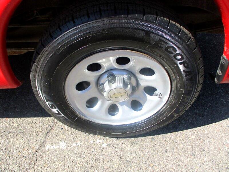 Used 2012 Chevrolet Express 1500 image 17