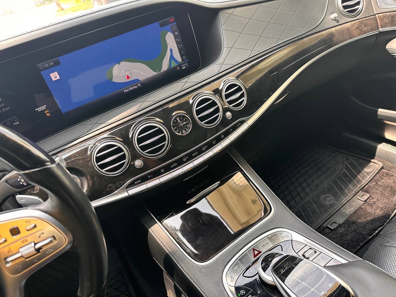 Used 2018 Mercedes-Benz Maybach S 560 4MATIC image 19