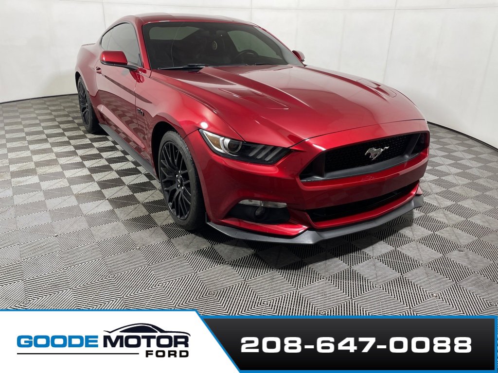 Used 2017 Ford Mustang GT Premium w/ GT Performance Package image 2
