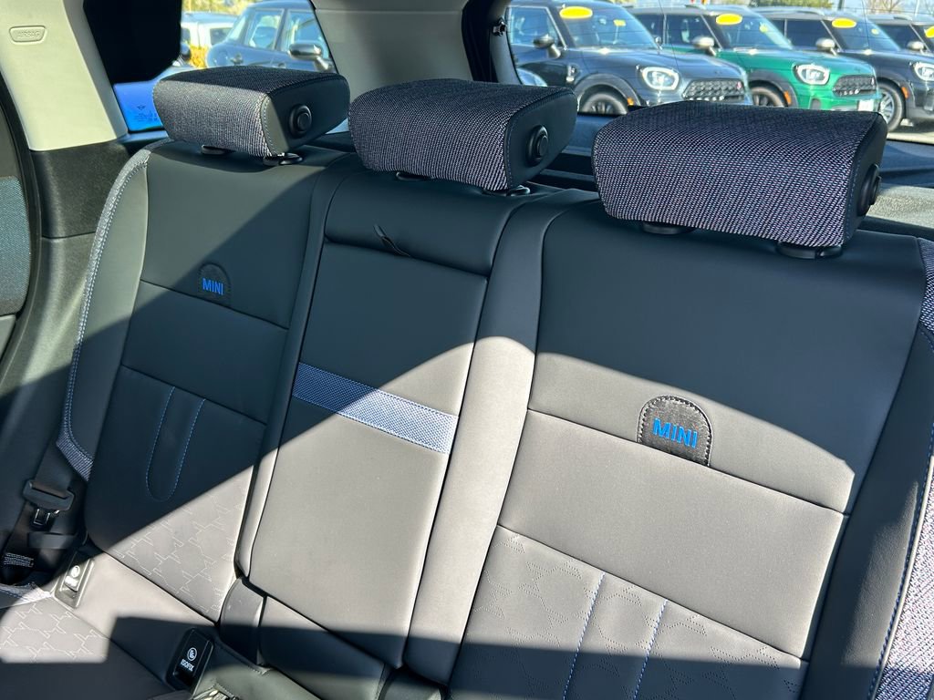 Used 2025 MINI Cooper Countryman S image 31