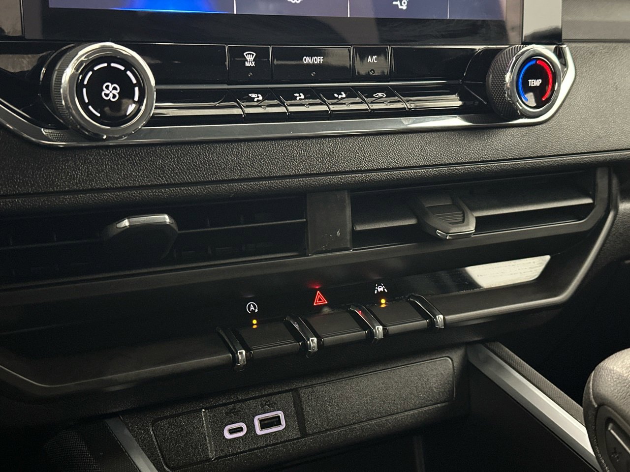 Used 2023 Chevrolet Colorado Trail Boss w/ LPO, Skid Plate Package image 29