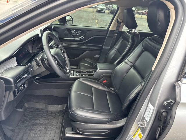 Certified 2024 Lincoln Corsair AWD w/ Rear Removable Package Tray image 12