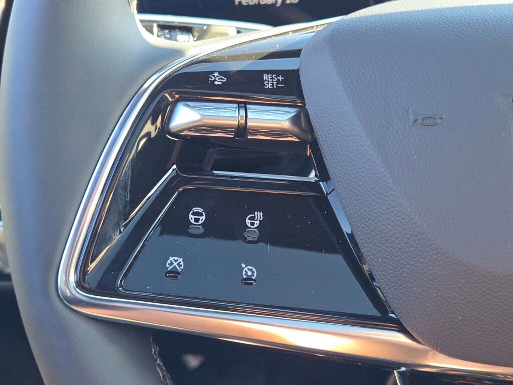 New 2026 Cadillac Lyriq Premium Sport image 33