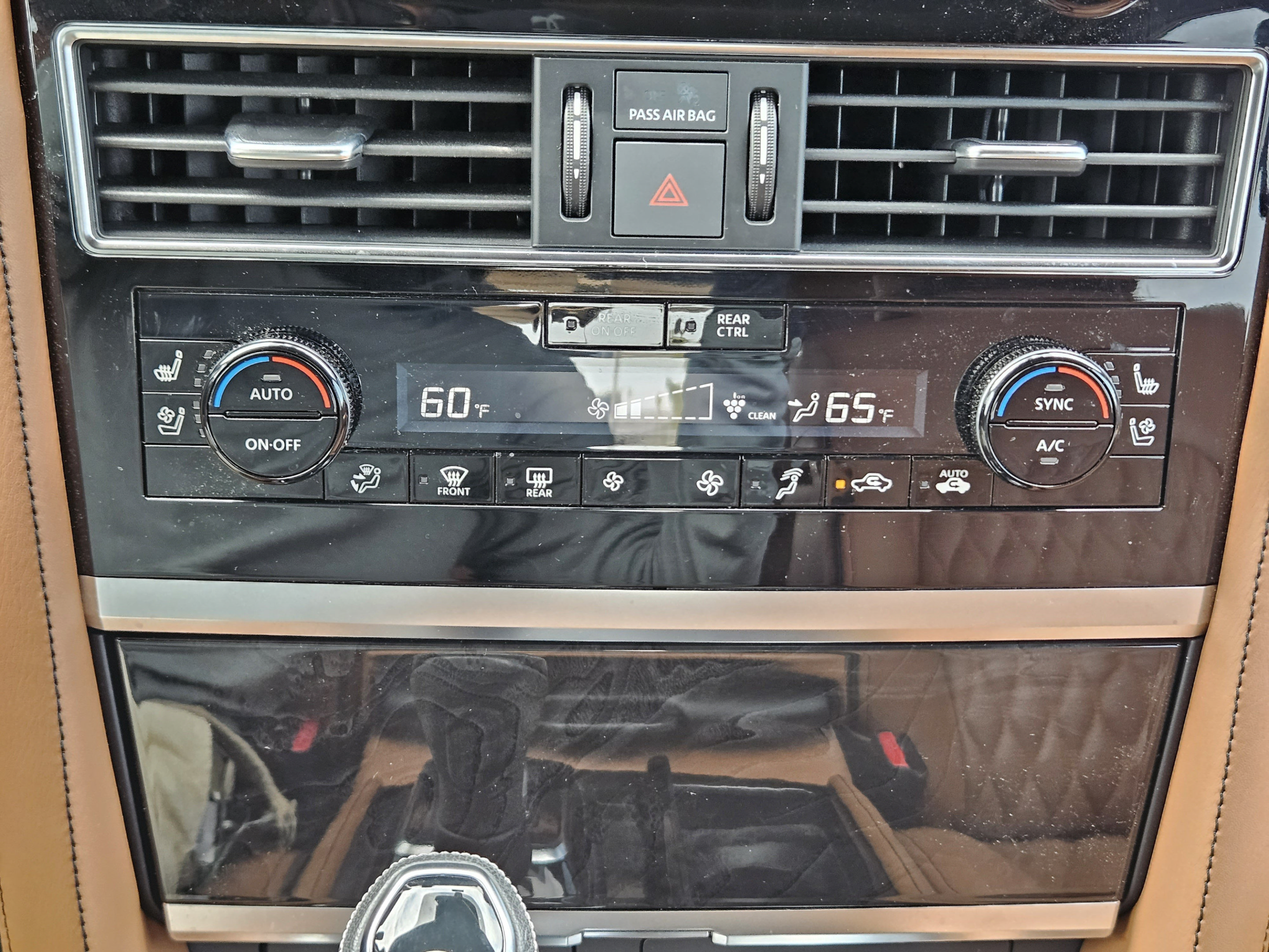 Used 2023 INFINITI QX80 Sensory w/ Cargo Package RWD image 11