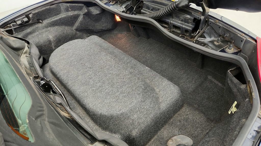 Used 2008 Pontiac Solstice Convertible w/ Premium Package image 18