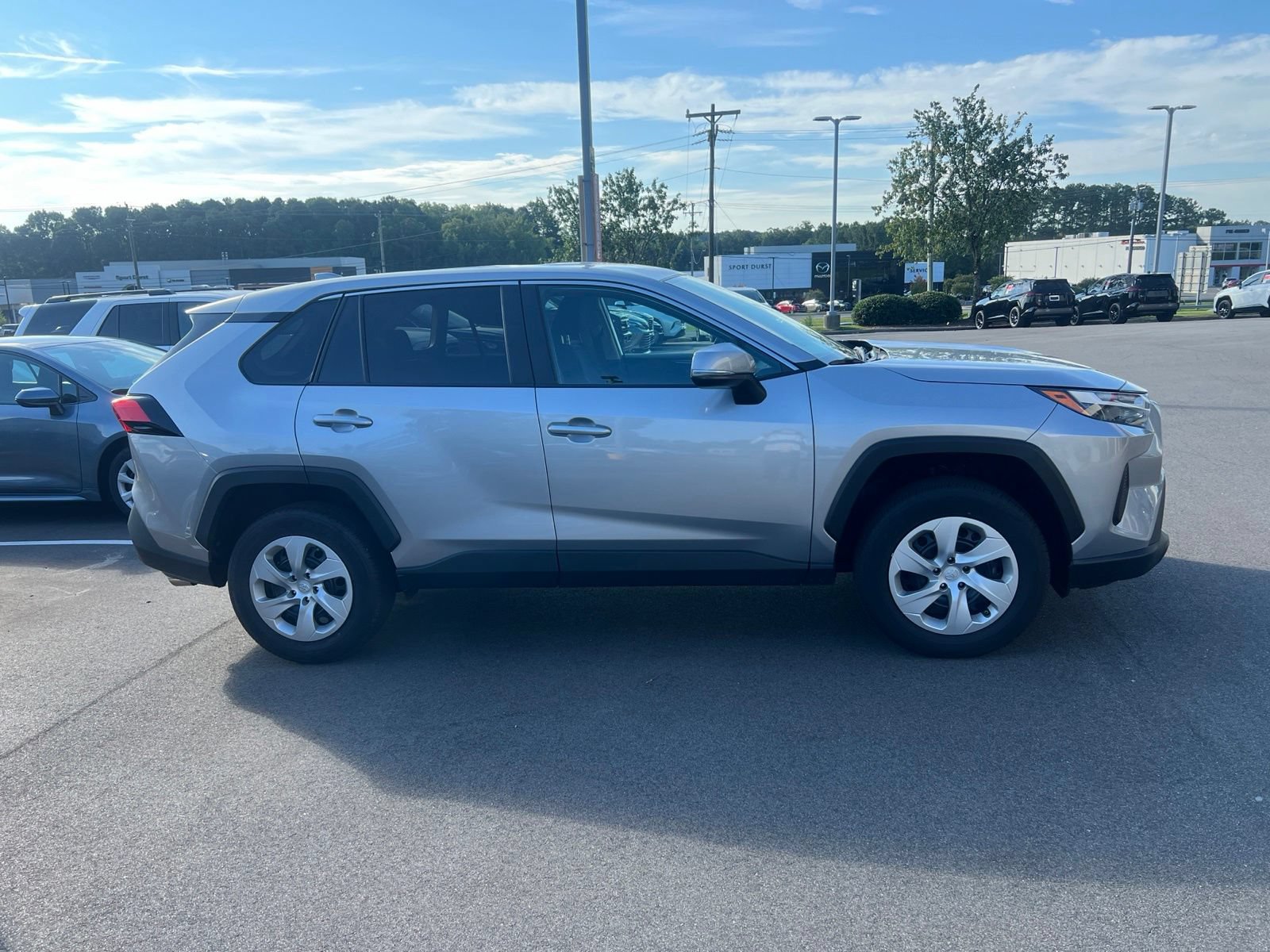 Used 2025 Toyota RAV4 LE FWD image 11