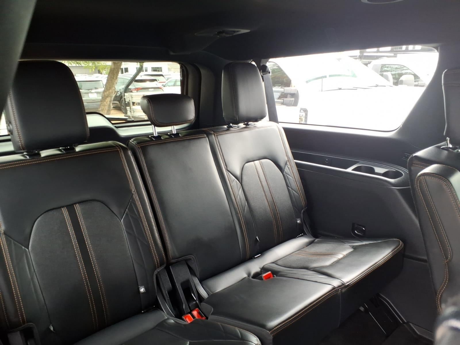 Certified 2022 Ford Expedition Max Platinum AWD/4WD image 16
