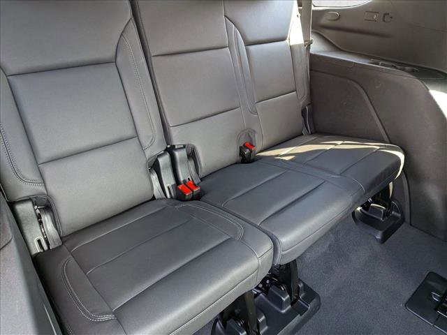 Used 2024 Chevrolet Tahoe Z71 w/ Luxury Package image 23