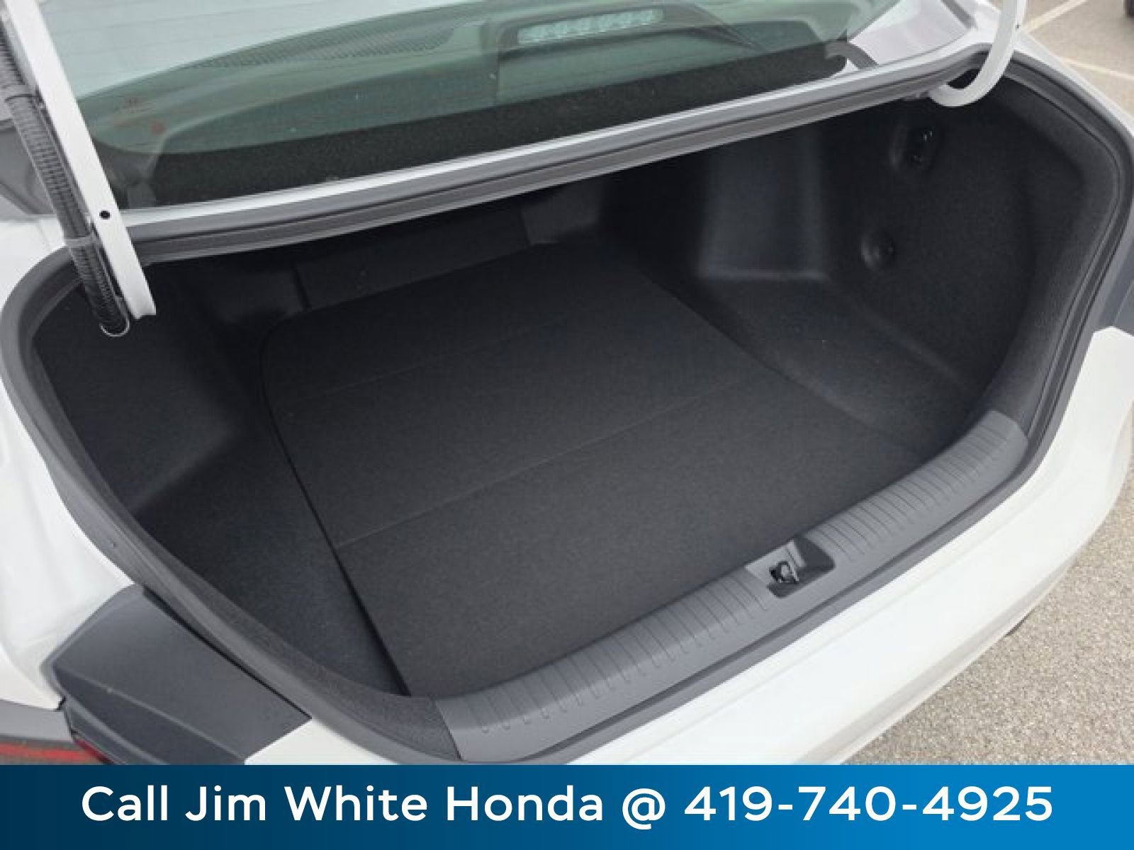 Certified 2025 Honda Accord LX image 14