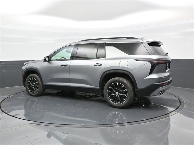 New 2026 Chevrolet Traverse LT w/ Enhanced Driving Package image 4
