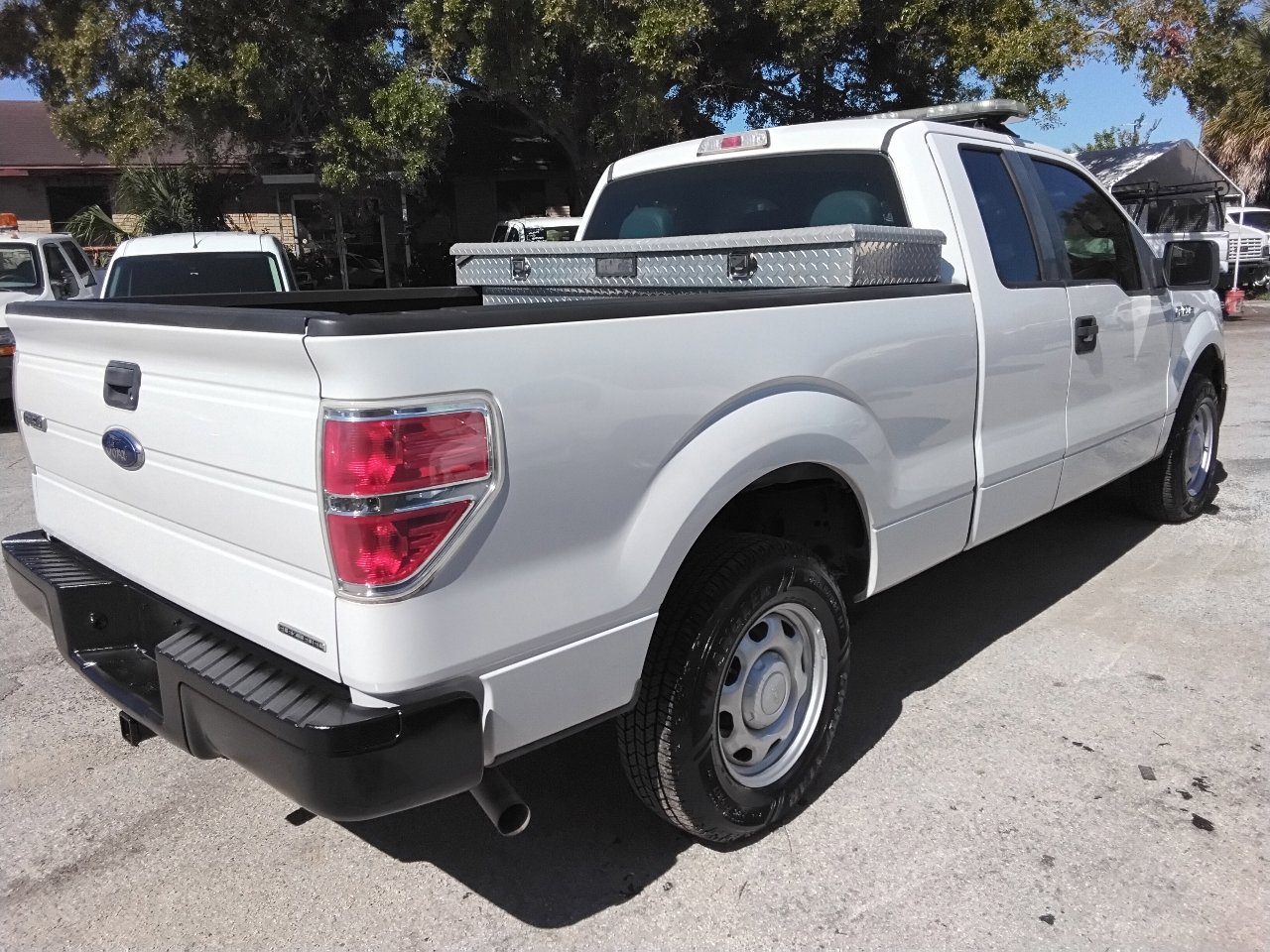 Used 2014 Ford F150 XL w/ Trailer Tow Package image 3