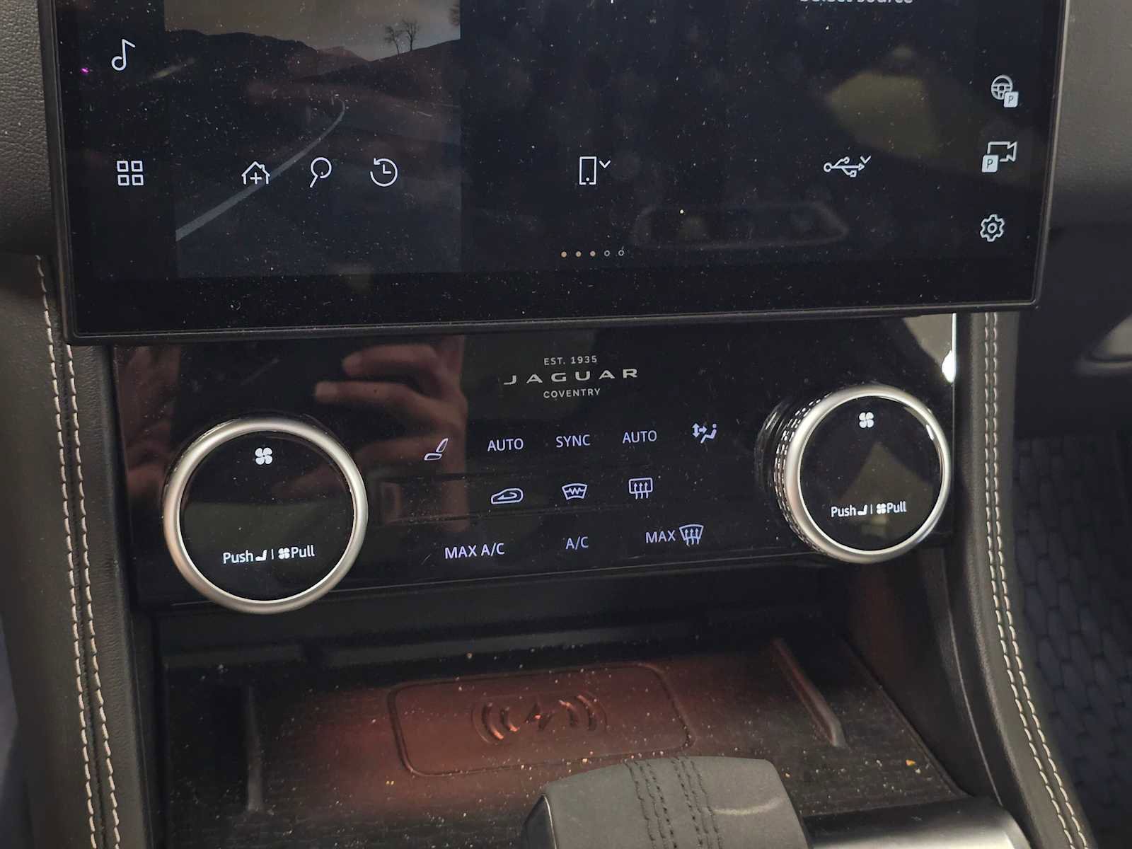 Used 2026 Jaguar F-PACE R-Dynamic S image 31