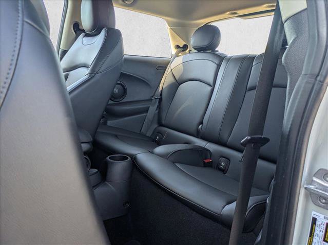 Used 2017 MINI Cooper S image 18