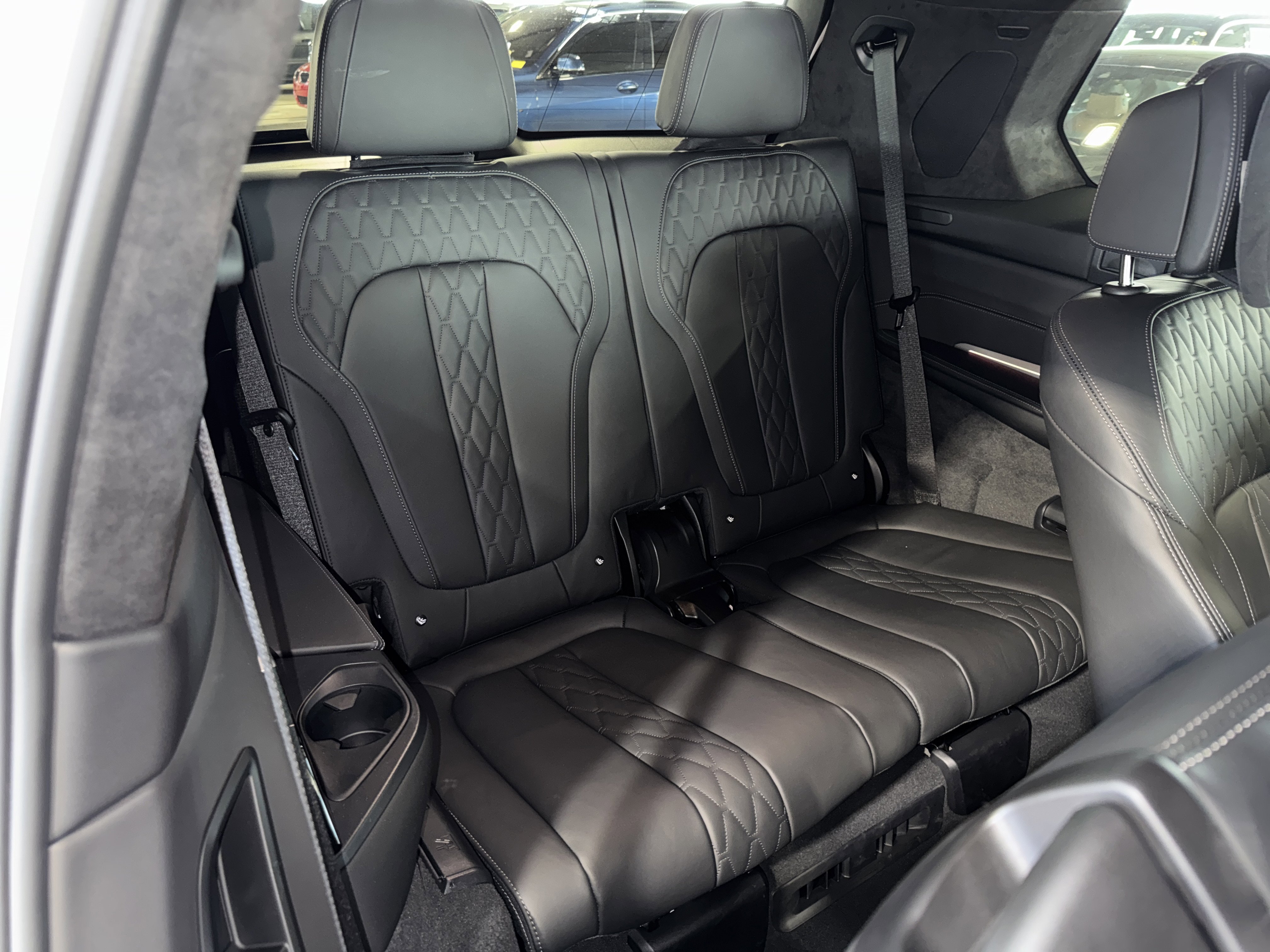 Certified 2023 BMW X7 M60i w/ Executive Package AWD/4WD image 13