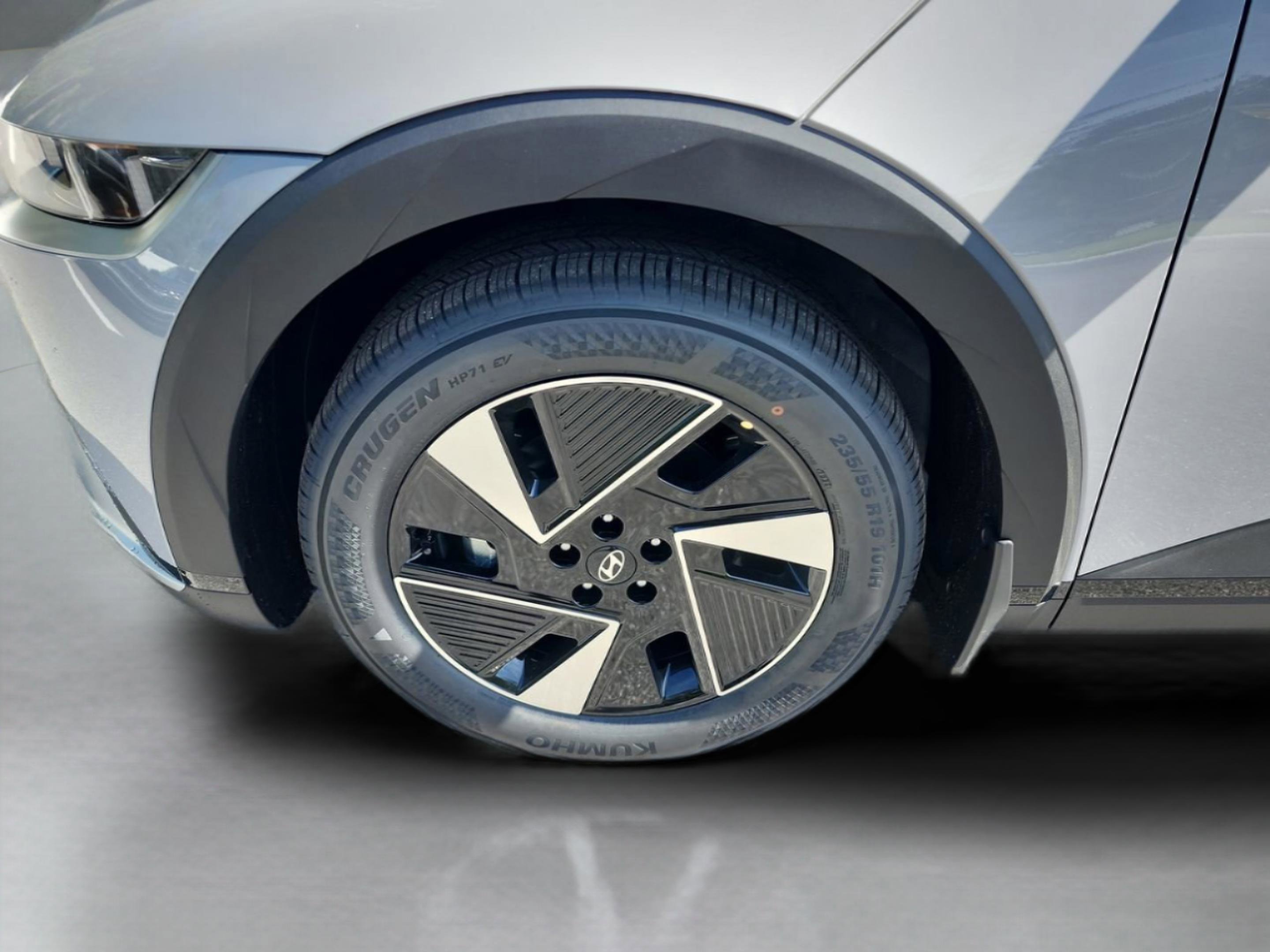 New 2026 Hyundai Ioniq 5 SEL image 25