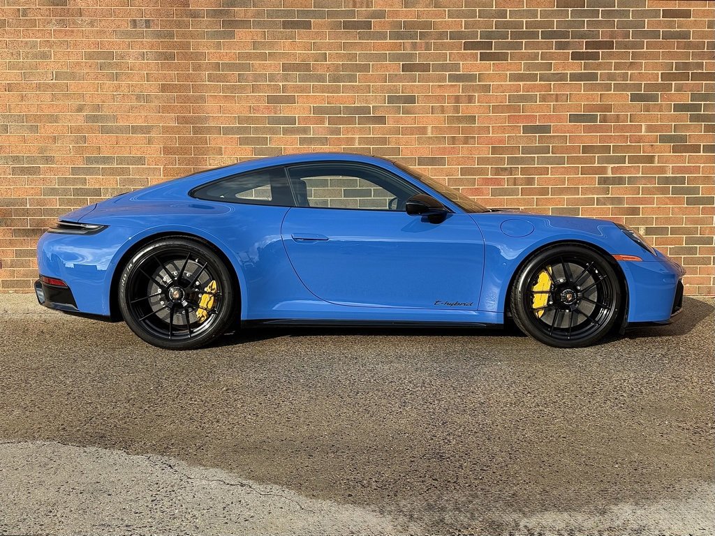 New 2026 Porsche 911 Carrera GTS image 8