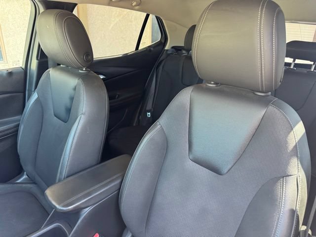 Used 2023 Buick Encore GX Select FWD image 10