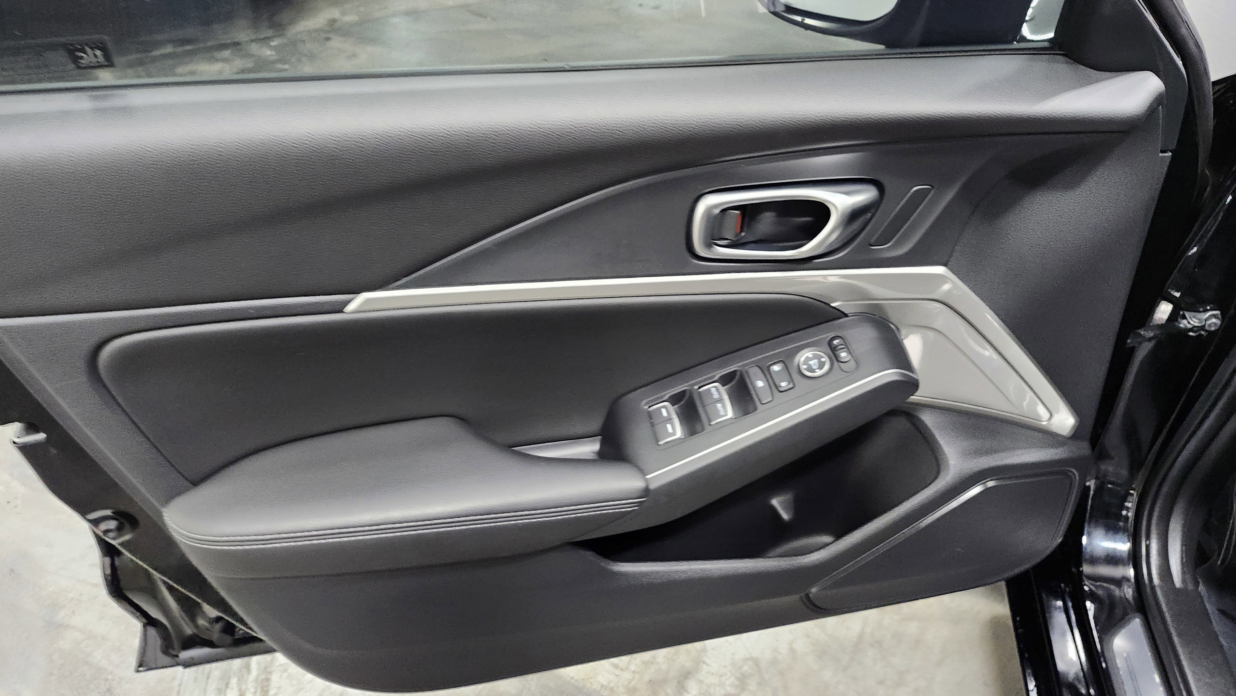 Used 2023 Acura Integra A-Spec image 25