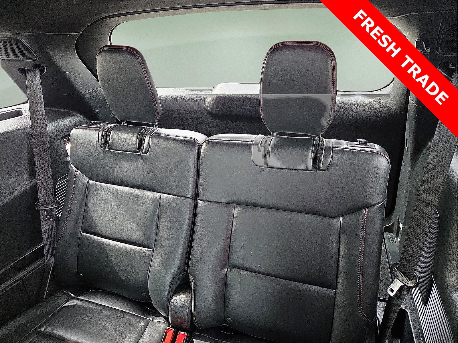 Used 2025 Ford Explorer ST-Line w/ Premium Package image 10