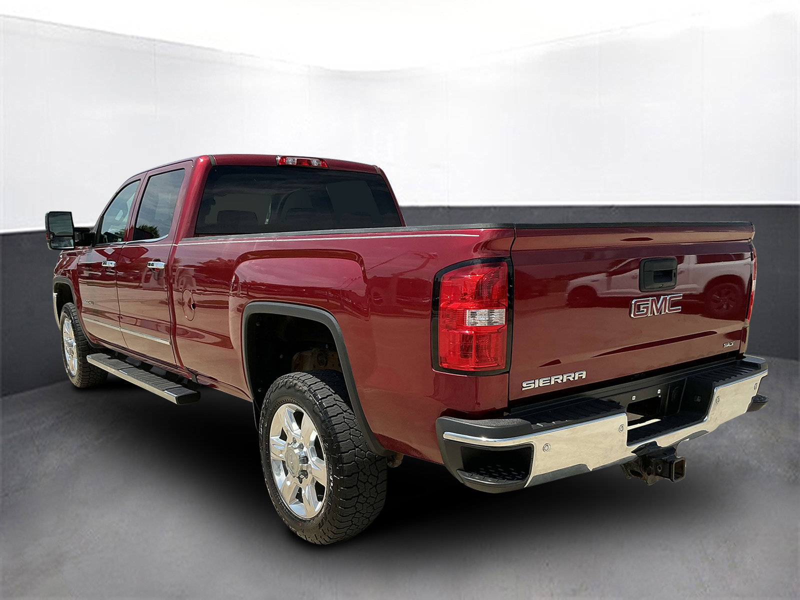 Used 2019 GMC Sierra 2500 SLT w/ Duramax Plus Package image 4