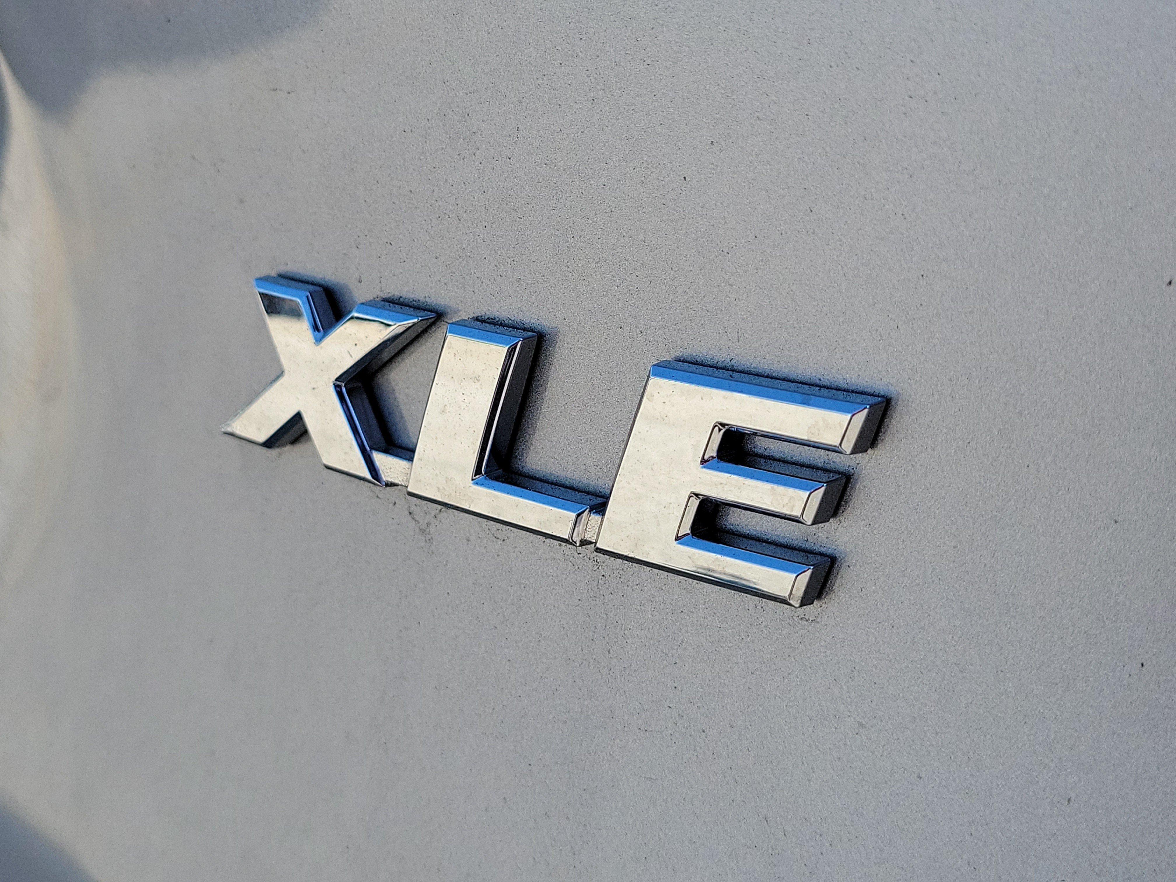 Used 2025 Toyota RAV4 XLE FWD image 10