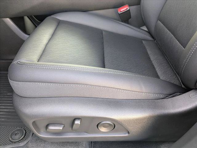 New 2026 Chevrolet Equinox LT w/ Convenience Package II image 4