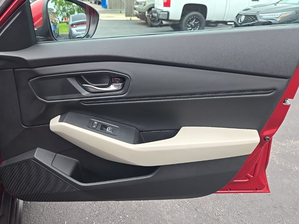 Used 2024 Honda Accord EX image 34