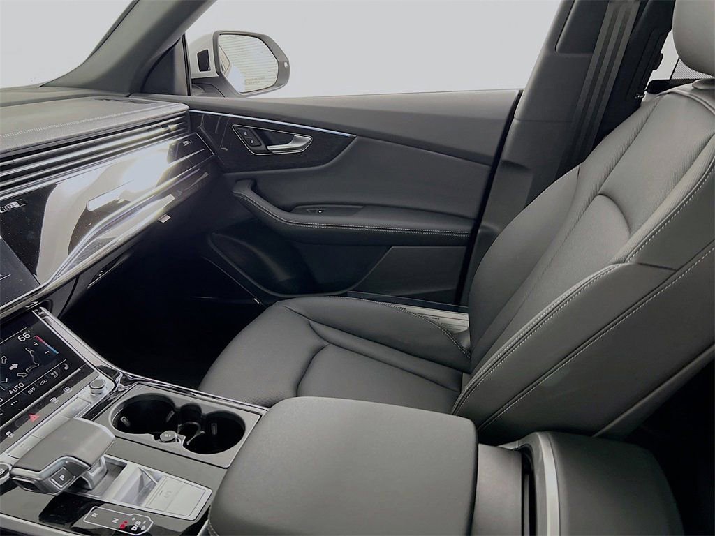 New 2026 Audi Q8 Premium Plus AWD/4WD image 24