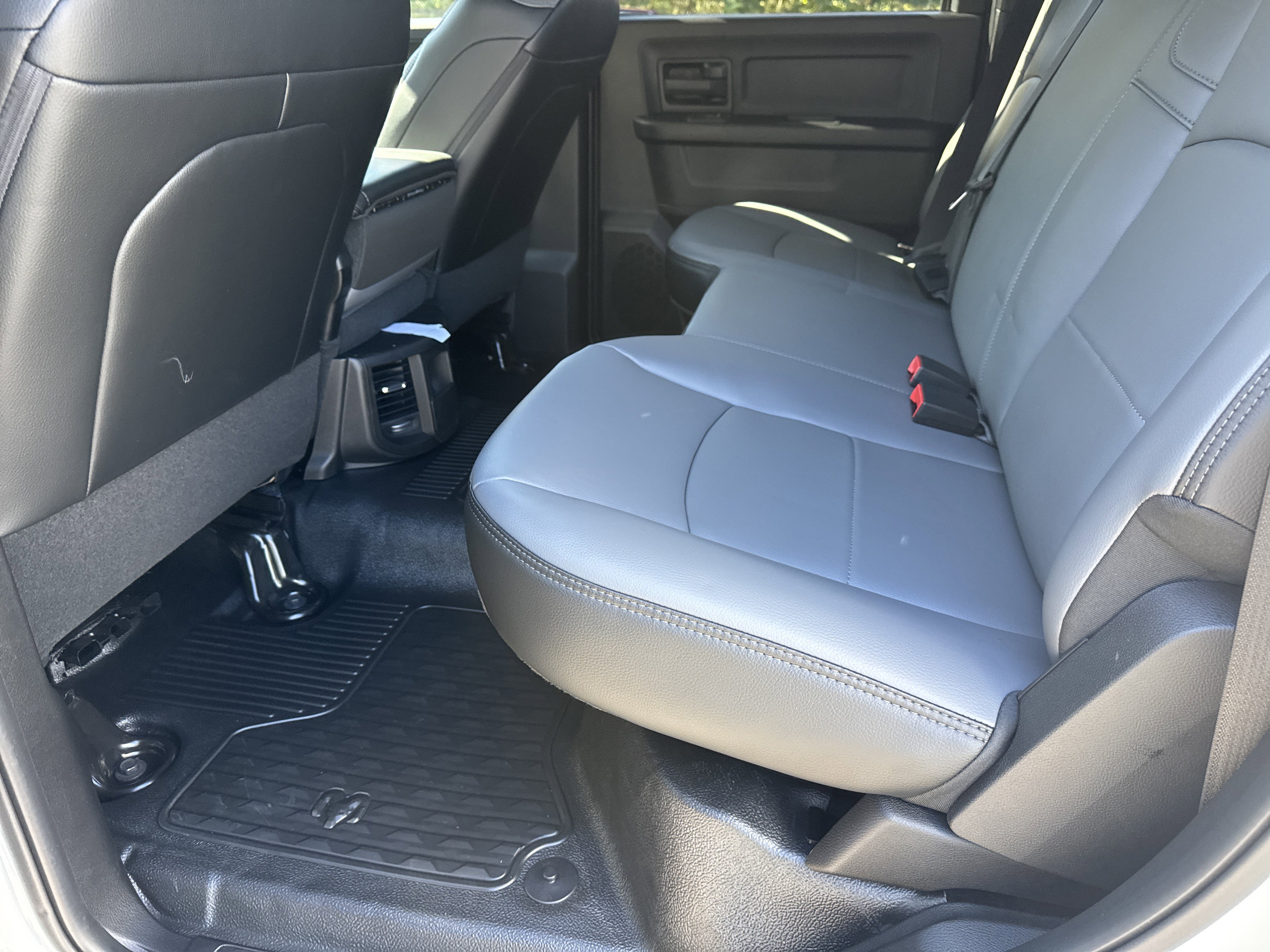 New 2026 RAM 4500 Tradesman w/ Chrome Appearance Group image 24