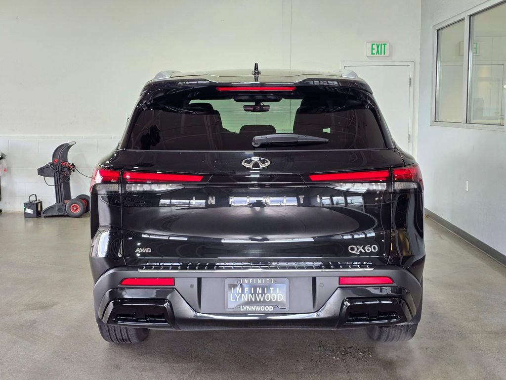Certified 2023 INFINITI QX60 Luxe w/ Cargo Package image 5