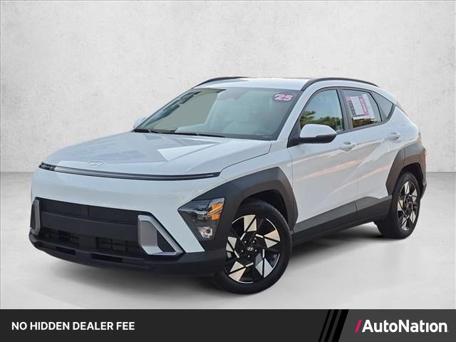 Used 2025 Hyundai Kona SEL FWD image 1