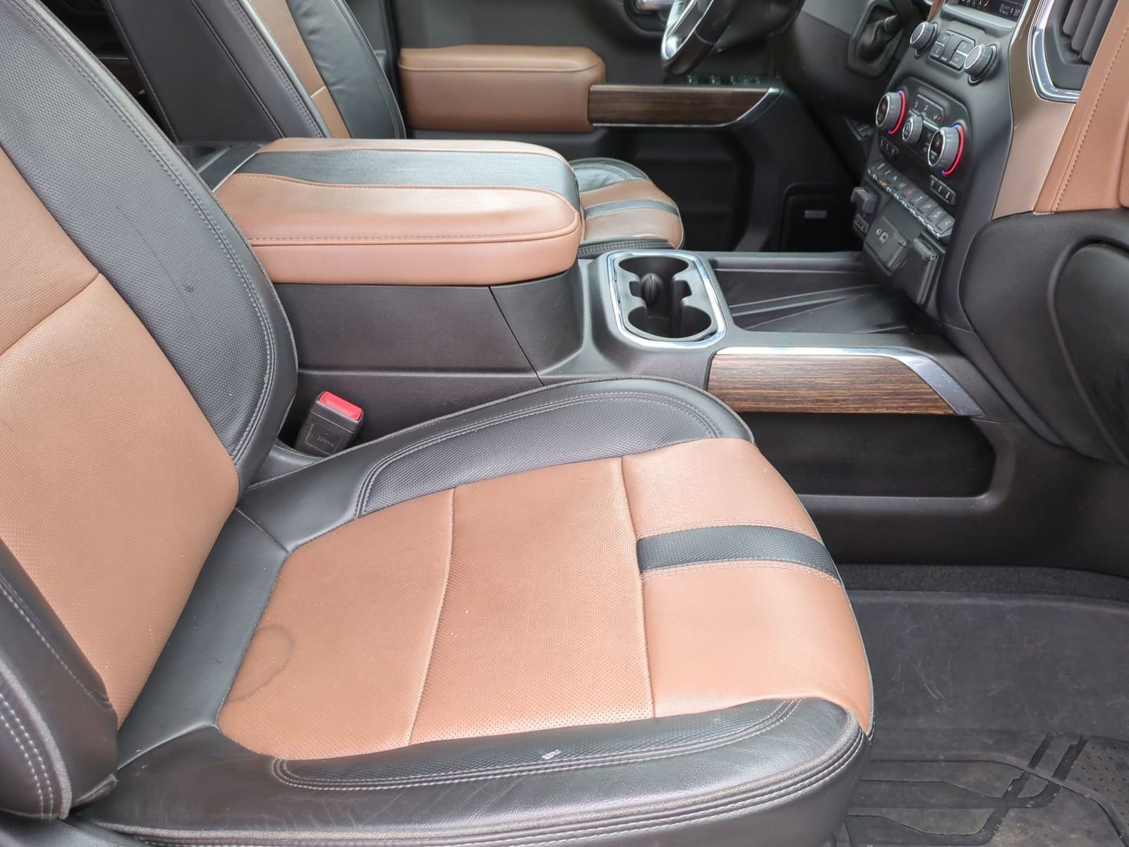 Used 2023 Chevrolet Silverado 2500 High Country w/ Z71 Off-Road Package image 29