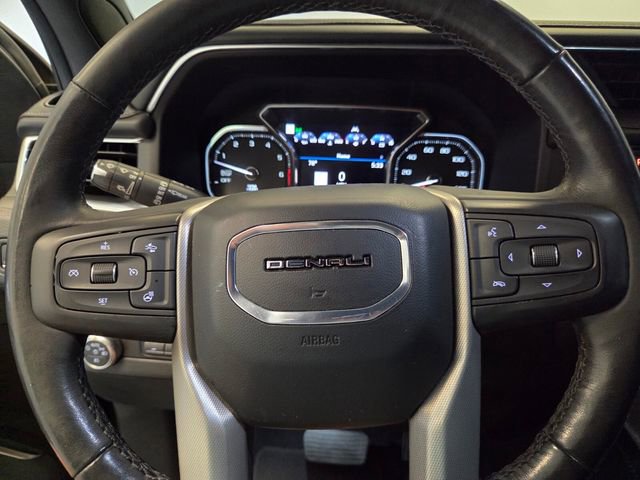 Used 2021 GMC Yukon Denali w/ Denali Premium Package RWD image 24