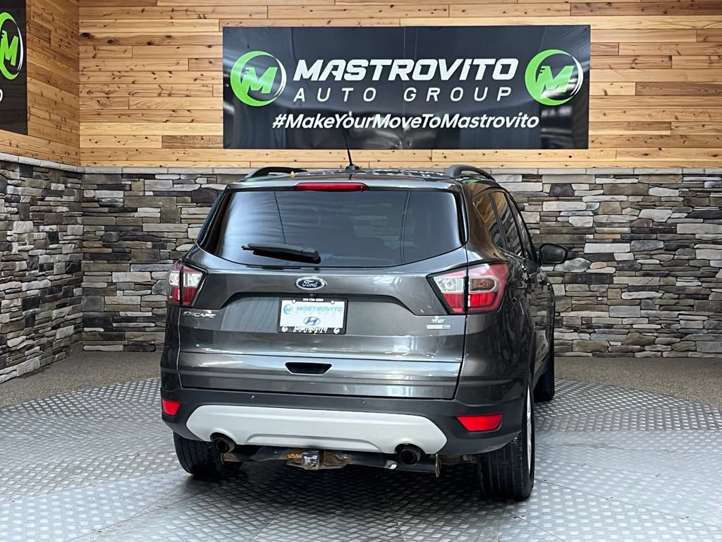 Used 2017 Ford Escape SE w/ SE Leather Comfort Package AWD/4WD image 22