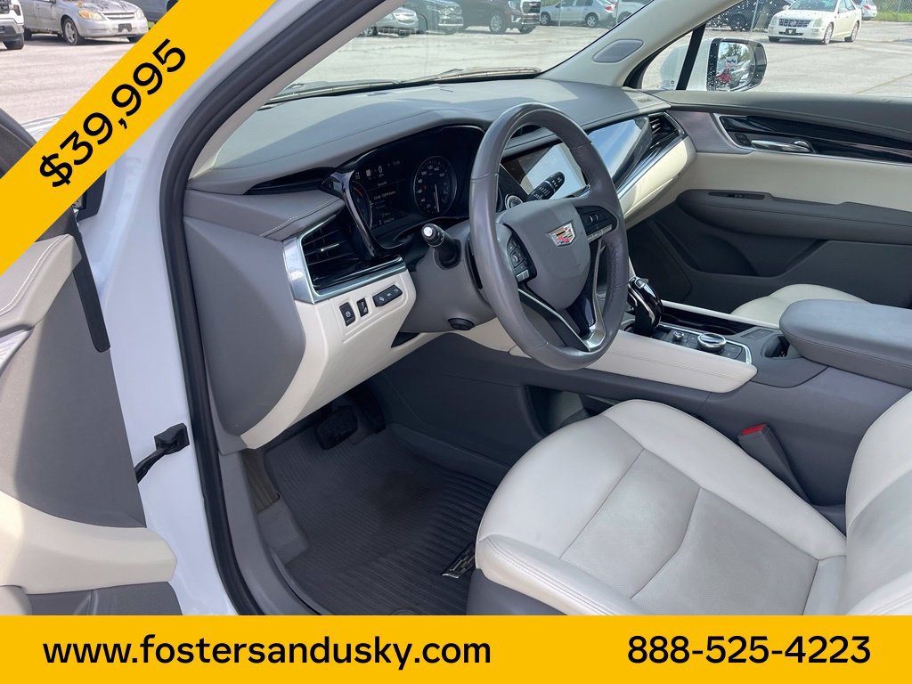 Used 2024 Cadillac XT6 Premium Luxury w/ Technology Package AWD/4WD image 13