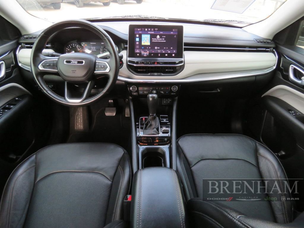 Used 2022 Jeep Compass Limited image 18