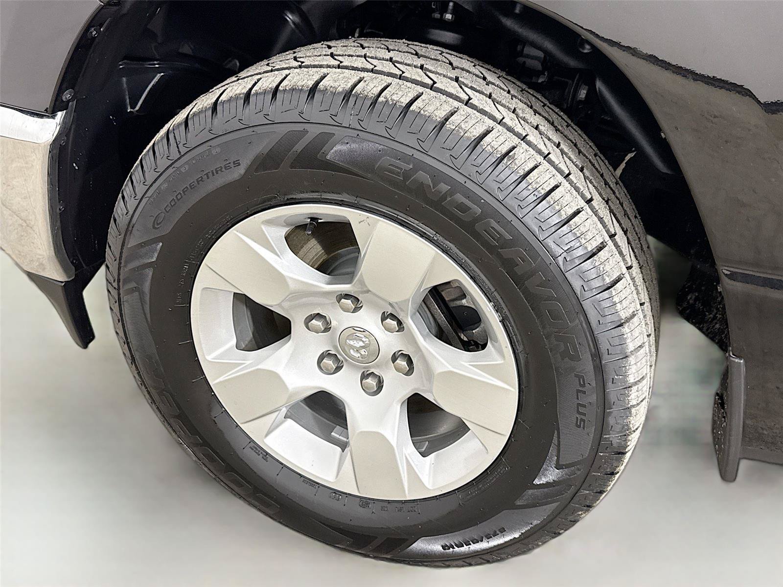 Used 2023 RAM 1500 Big Horn AWD/4WD image 30